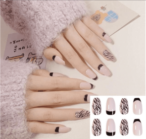 Get the Perfect Manicure with Our Stunning Collection of Women's Fake Nails (Type: Black & Pink + Zebra)